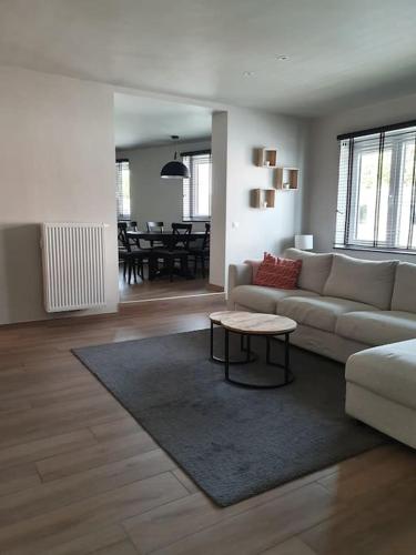 Momaison charmant landelijk appartement in คเนสเซ่ลาเร่ Momaison charmant landelijk appartement in คเนสเซ่ลาเร่