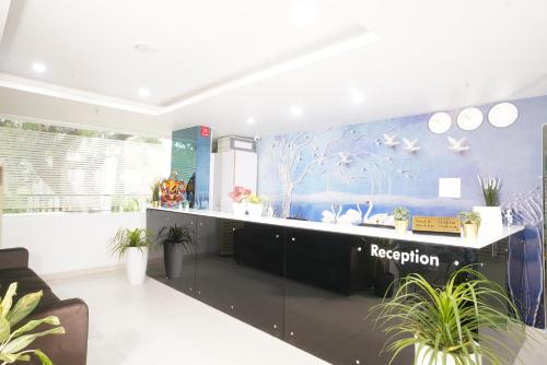 Lobby, Hotel Marigold Atnest in Hyderabad Lobby, Hotel Marigold Atnest in Hyderabad