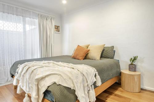 Lennox Beach Oasis 3 Bedrooms in town