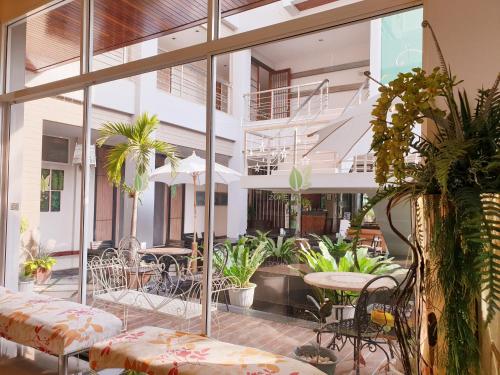 Green Hotel & Resort in Khon Kaen City Center Green Hotel & Resort in Khon Kaen City Center