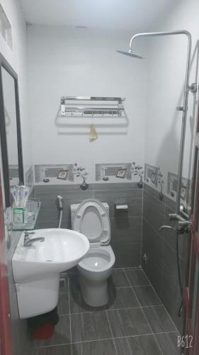 Bagno, Hottel Thanh Tuyền (Hottel Thanh Tuyen) in Nguyen An Ninh Bagno, Hottel Thanh Tuyền (Hottel Thanh Tuyen) in Nguyen An Ninh