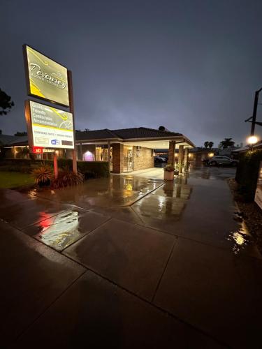 Pevensey Motor Lodge in Echuca Pevensey Motor Lodge in Echuca