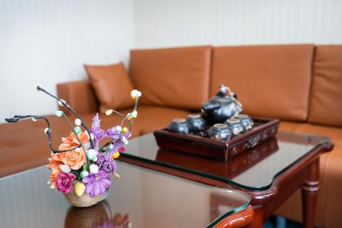 Lucasta SaiGon Hotel near Sư Vạn Hạnh Lucasta SaiGon Hotel near Sư Vạn Hạnh