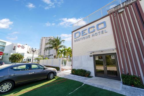 Exterior view, Deco Boutique Hotel in Fort Lauderdale (FL) Exterior view, Deco Boutique Hotel in Fort Lauderdale (FL)