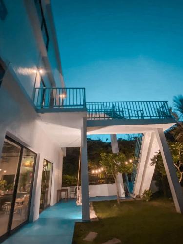 鹿過小漁港 (Lugo Hotel) in 墾丁國家公園 鹿過小漁港 (Lugo Hotel) in 墾丁國家公園