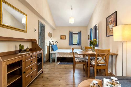 Flegi Holiday Home in Pomjan Flegi Holiday Home in Pomjan