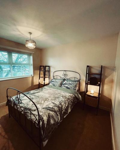 Two Double bedrooms apartment near Hull city centre