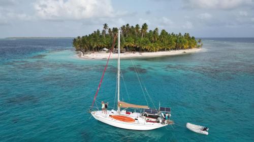 San Blas Sailing Experience With Us! in El Porvenir San Blas Sailing Experience With Us! in El Porvenir