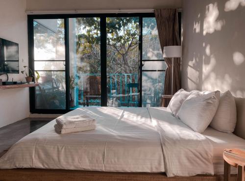 鹿過小漁港 (Lugo Hotel) in 墾丁國家公園 鹿過小漁港 (Lugo Hotel) in 墾丁國家公園