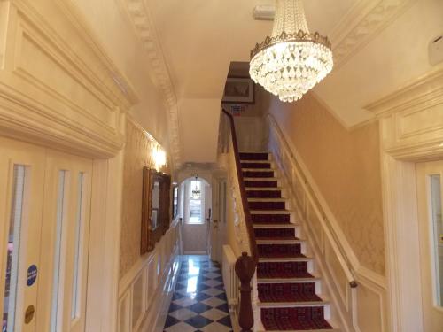 Entrance, The Mountford Hotel in Toxteth Entrance, The Mountford Hotel in Toxteth