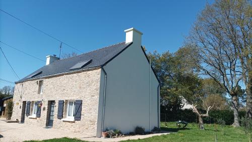 Kert, LE TIGÎTE B&B Suite avec entrée et terrasse privées, petit-déjeuner et linge fournis, kitchenette (LE TIGITE B&B Suite chambre d'hotes independante - Entree privee, petit dejeuner, linge, cuisinette,) in Allaire Kert, LE TIGÎTE B&B Suite avec entrée et terrasse privées, petit-déjeuner et linge fournis, kitchenette (LE TIGITE B&B Suite chambre d'hotes independante - Entree privee, petit dejeuner, linge, cuisinette,) in Allaire