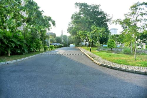 View, Furnished homelike apartment at Mount Clifford Range,Homagama in Polgasowita View, Furnished homelike apartment at Mount Clifford Range,Homagama in Polgasowita