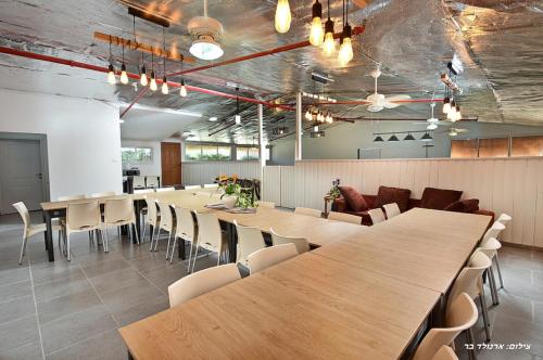 Restaurante, אחוזת אלכסנדר in Nof ha-Yarden Restaurante, אחוזת אלכסנדר in Nof ha-Yarden