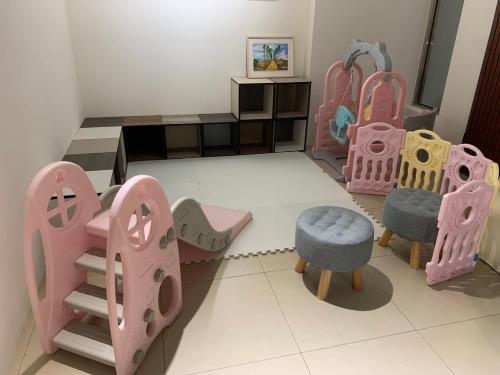 Playground, Day and Day Hotel No1 in Tianwei Township Playground, Day and Day Hotel No1 in Tianwei Township