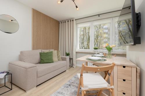 Aleja Jana Pawła II Studio Warsaw by Noclegi Renters