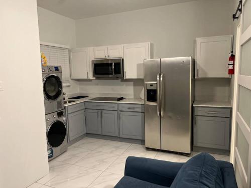 Luxury 1 Bedroom & Rooftop Pool unit #2 in Corral Spring Luxury 1 Bedroom & Rooftop Pool unit #2 in Corral Spring