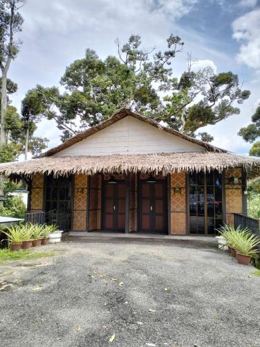 Chalet Josapine D'Rumah Bonda River View in Kuala Kangsar Chalet Josapine D'Rumah Bonda River View in Kuala Kangsar