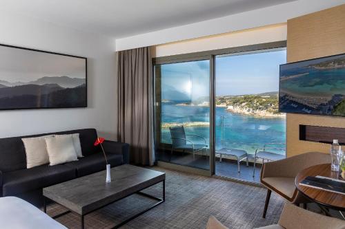 Thalazur Bandol Ile Rousse - Hotel & Spa in Bandol Thalazur Bandol Ile Rousse - Hotel & Spa in Bandol