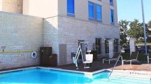 泳池, 奧斯汀機場凱悅嘉軒酒店 (Hyatt Place Austin Airport) in 格蘭布魯克 泳池, 奧斯汀機場凱悅嘉軒酒店 (Hyatt Place Austin Airport) in 格蘭布魯克