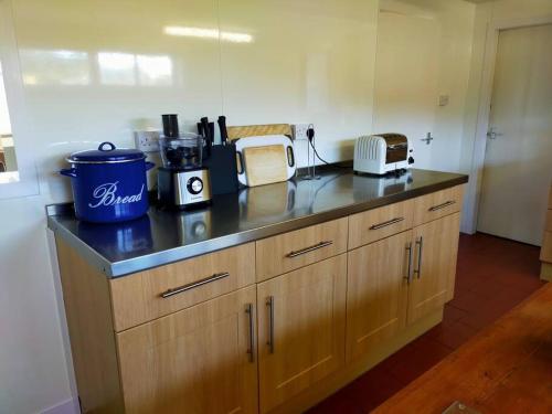 Spacious Sea View Home 5 miles from Inverness in Bogallan Spacious Sea View Home 5 miles from Inverness in Bogallan