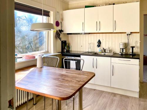 Kitchen, Liv's Guesthouse in Torshavn Kitchen, Liv's Guesthouse in Torshavn