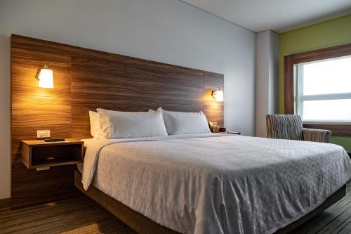 Holiday Inn Express And Suites Ensenada Centro By IHG in Ensenada Holiday Inn Express And Suites Ensenada Centro By IHG in Ensenada