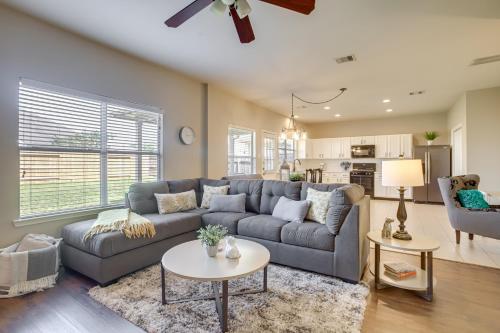Pet-Friendly Tomball Home about 8 Mi to Burroughs Park in 클라인 Pet-Friendly Tomball Home about 8 Mi to Burroughs Park in 클라인