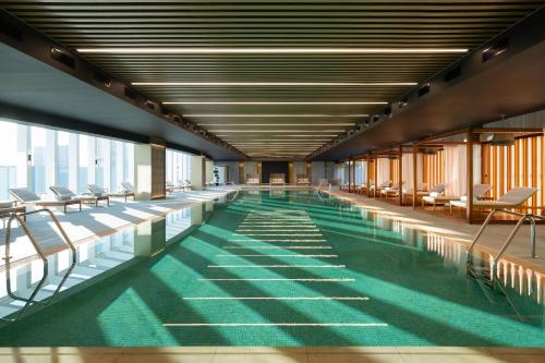 Swimming pool, Sheraton Astana Hotel in Nur-Sultan Swimming pool, Sheraton Astana Hotel in Nur-Sultan