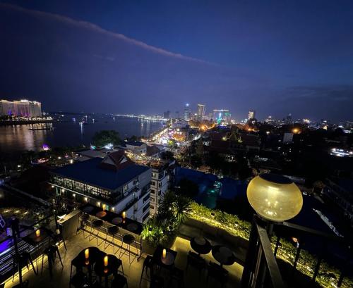 مطعم, فندق هارموني فنوم بنه (Harmony Phnom Penh Hotel) in دون بينه مطعم, فندق هارموني فنوم بنه (Harmony Phnom Penh Hotel) in دون بينه