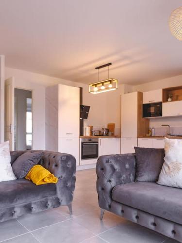 Superbe appartement 2 chambres - parking gratuit in 布雷斯地區布爾格 Superbe appartement 2 chambres - parking gratuit in 布雷斯地區布爾格