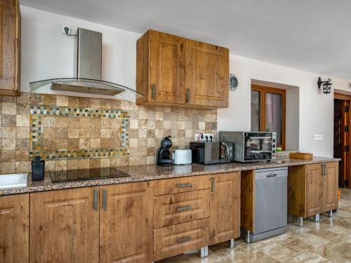 Holiday Home Villa Mandolyn in Roquero Holiday Home Villa Mandolyn in Roquero