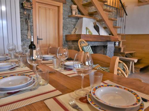 Chalet Baita Lake View by Interhome in Mello Chalet Baita Lake View by Interhome in Mello