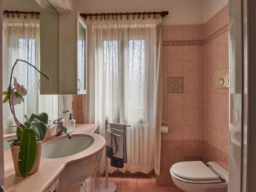 Apartment Il Castello by Interhome in Luvinate Apartment Il Castello by Interhome in Luvinate