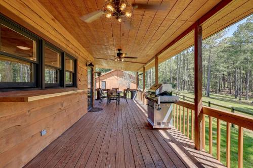 Spacious Alabama Retreat - Deck, Grill and Fire Pit! in Crane Hill Spacious Alabama Retreat - Deck, Grill and Fire Pit! in Crane Hill