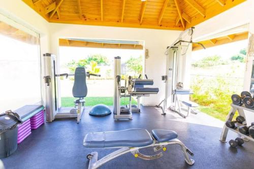centre de fitness, Luxurious 2-Bedroom Retreat with Resort-Style Amenities in Richmond Estates in Priory centre de fitness, Luxurious 2-Bedroom Retreat with Resort-Style Amenities in Richmond Estates in Priory