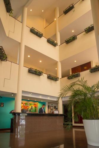 Facilities, Hotel Palma Real in San Jose Facilities, Hotel Palma Real in San Jose