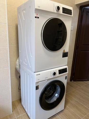 The Neighbour KKB - Rooms with shared bathroom - Whole unit has 4 rooms in Kuala Kubu Bharu The Neighbour KKB - Rooms with shared bathroom - Whole unit has 4 rooms in Kuala Kubu Bharu