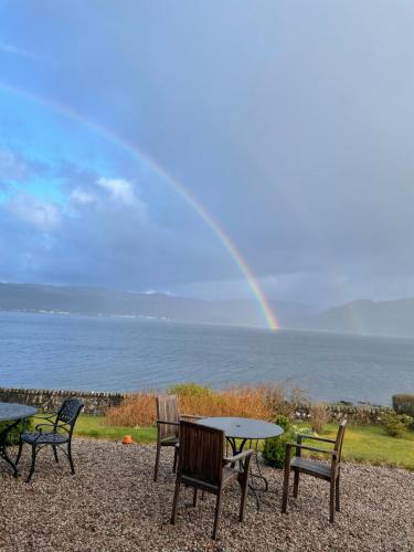 Thistle House Guest House in Saint Catherines Thistle House Guest House in Saint Catherines