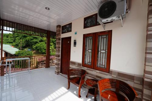 Ida Guest House & Restaurant Bukit Lawang RedPartner in Bukit Lawang Ida Guest House & Restaurant Bukit Lawang RedPartner in Bukit Lawang
