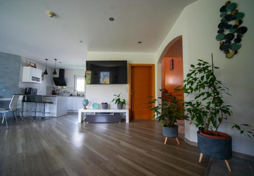 Guest house TOMAN in Bodesce Guest house TOMAN in Bodesce