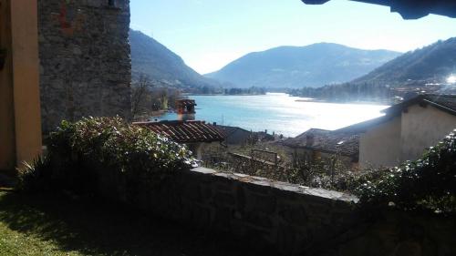 Lake Apartment in Endine Gaiano Lake Apartment in Endine Gaiano