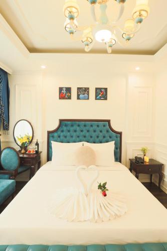 Hoàng Gia Xa La Boutique Hotel in Hà Đông Hoàng Gia Xa La Boutique Hotel in Hà Đông