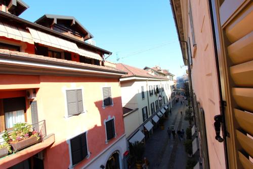 Lingkungan sekitar, Albergo Bologna in Varese Lingkungan sekitar, Albergo Bologna in Varese
