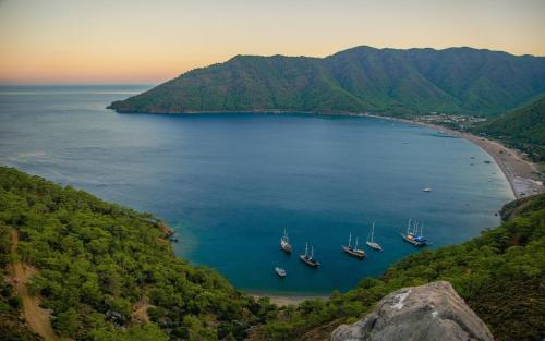 This photo about Adrasan Sekerbahce Otel shared on HyHotel.com