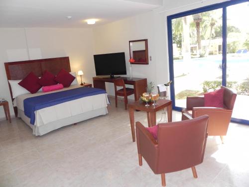 This photo about Hesperia Playa el Agua shared on HyHotel.com
