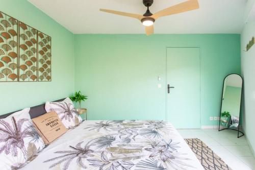 L44 1BDR Flat 10mins walk to port/Balcon, Parking, AC