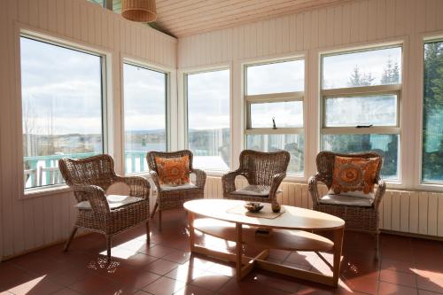 Solheimar Eco-Village Guesthouse in Hveragerdi Solheimar Eco-Village Guesthouse in Hveragerdi