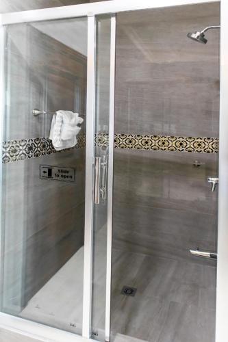 浴室, Golden Bay Belize Hotel in 貝里斯市 浴室, Golden Bay Belize Hotel in 貝里斯市