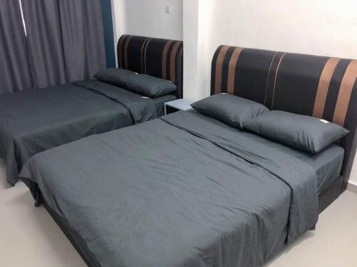 Blue House|Ulu Yam Homestay|12-15pax in Batang Kali Blue House|Ulu Yam Homestay|12-15pax in Batang Kali