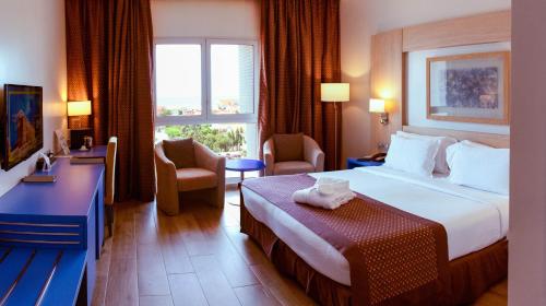 F&B, Golden Tulip Le Diplomate Cotonou in 코토노우 F&B, Golden Tulip Le Diplomate Cotonou in 코토노우